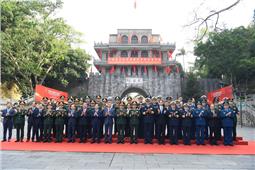 Bộ trưởng Bộ Quốc phòng Trung Quốc đón Đại tướng Phan Văn Giang và đoàn đại biểu cấp cao Bộ Quốc phòng Việt Nam sang dự giao lưu
